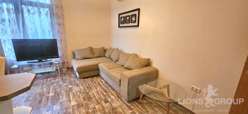 Продава 2-СТАЕН, гр. Варна, Бриз, снимка 2 - Апартаменти - 52689007