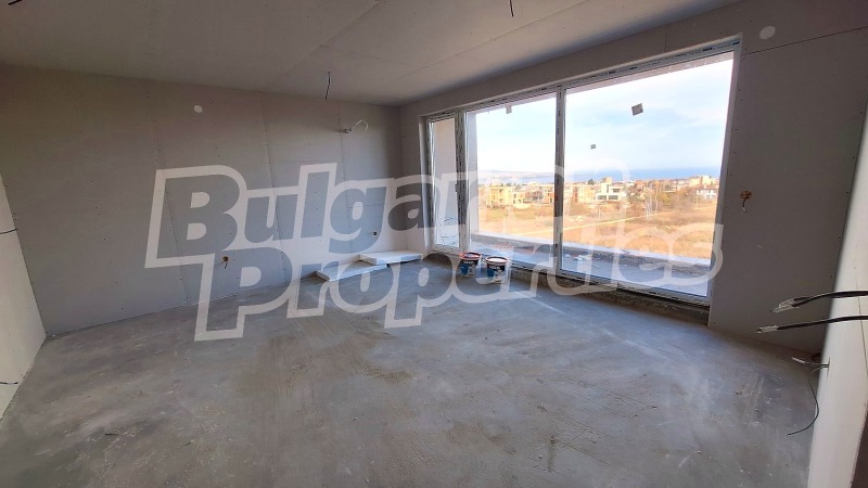 Продава 3-СТАЕН, гр. Варна, Галата, снимка 2 - Апартаменти - 52576507