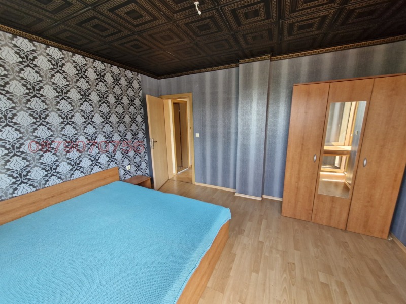 Zu verkaufen  3 Schlafzimmer Plewen , Druschba 2 , 131 qm | 20363971 - Bild [14]