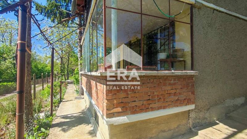 Продава КЪЩА, гр. Търговище, Вилна зона, снимка 5 - Къщи - 48113831