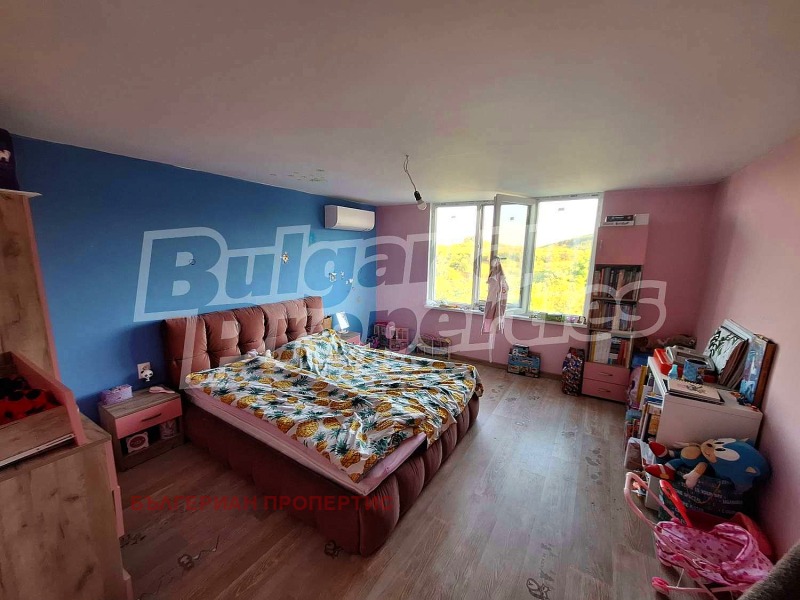 Myytävänä  Talo Pernikin alue , Planinitsa , 200 neliömetriä | 47983653 - kuva [4]