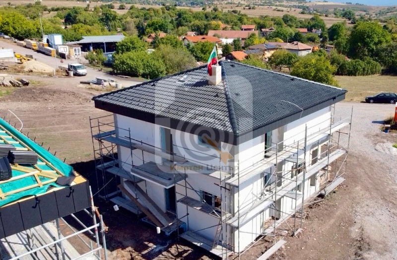 Продава КЪЩА в област Перник, с. Дивотино - 150 кв.м / 370 000 € » 723 657.10 лв., ИМОТЕН ЦЕНТЪР БЪЛГАРИЯ 2021