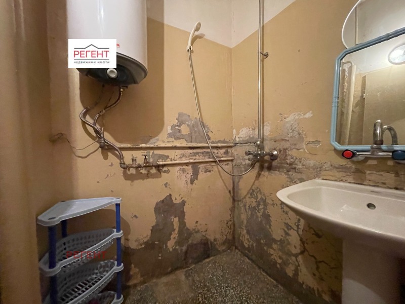 Продава  2-стаен град Габрово , Русевци , 67 кв.м | 73847325 - изображение [8]