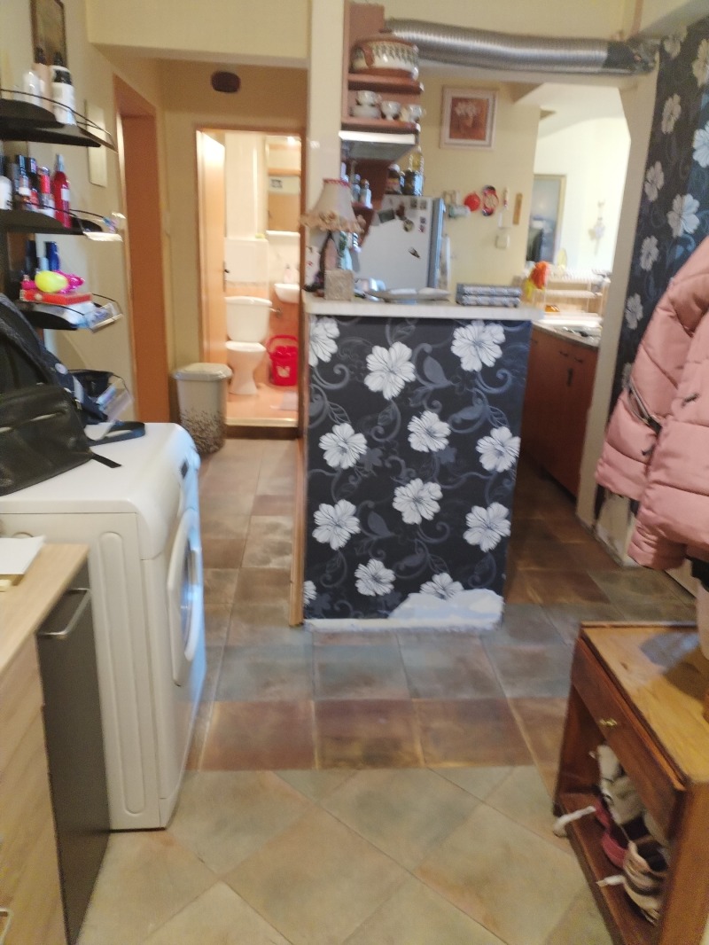 Te koop  1 slaapkamer Sofia , Reduta , 79 m² | 84065702 - afbeelding [5]