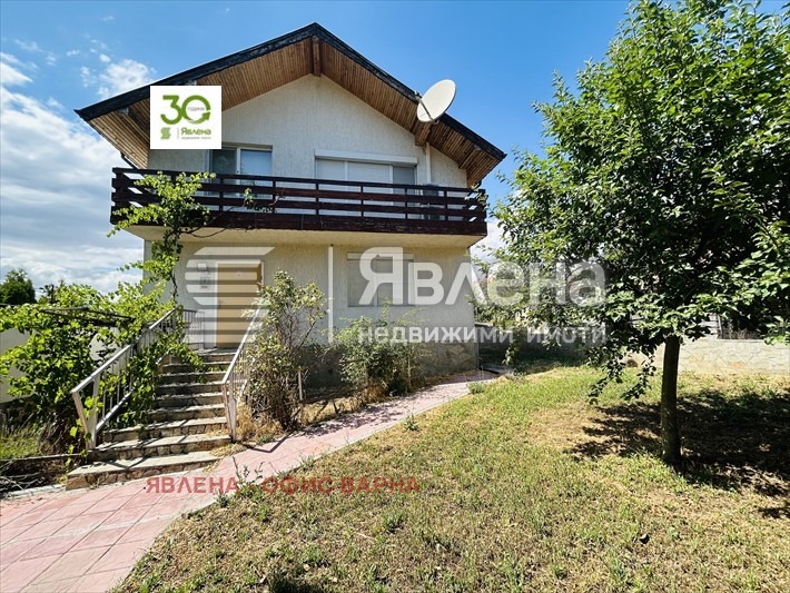 Продава КЪЩА, с. Оброчище, област Добрич, снимка 2 - Къщи - 52633442