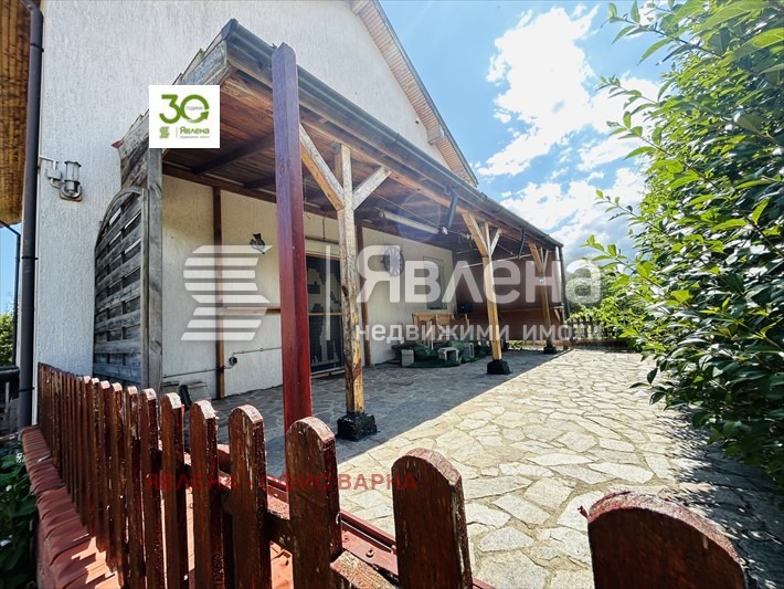 Продава КЪЩА, с. Оброчище, област Добрич, снимка 3 - Къщи - 52633442