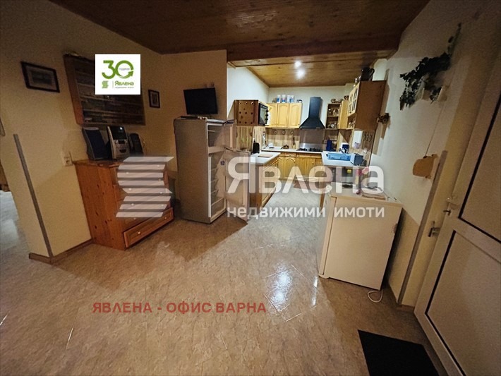 Продава КЪЩА, с. Оброчище, област Добрич, снимка 12 - Къщи - 52633442