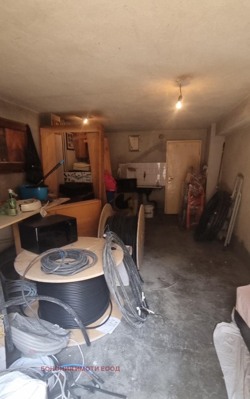 Myytävänä  Autotalli Sofia , Tsentar , 25 neliömetriä | 90997820 - kuva [2]