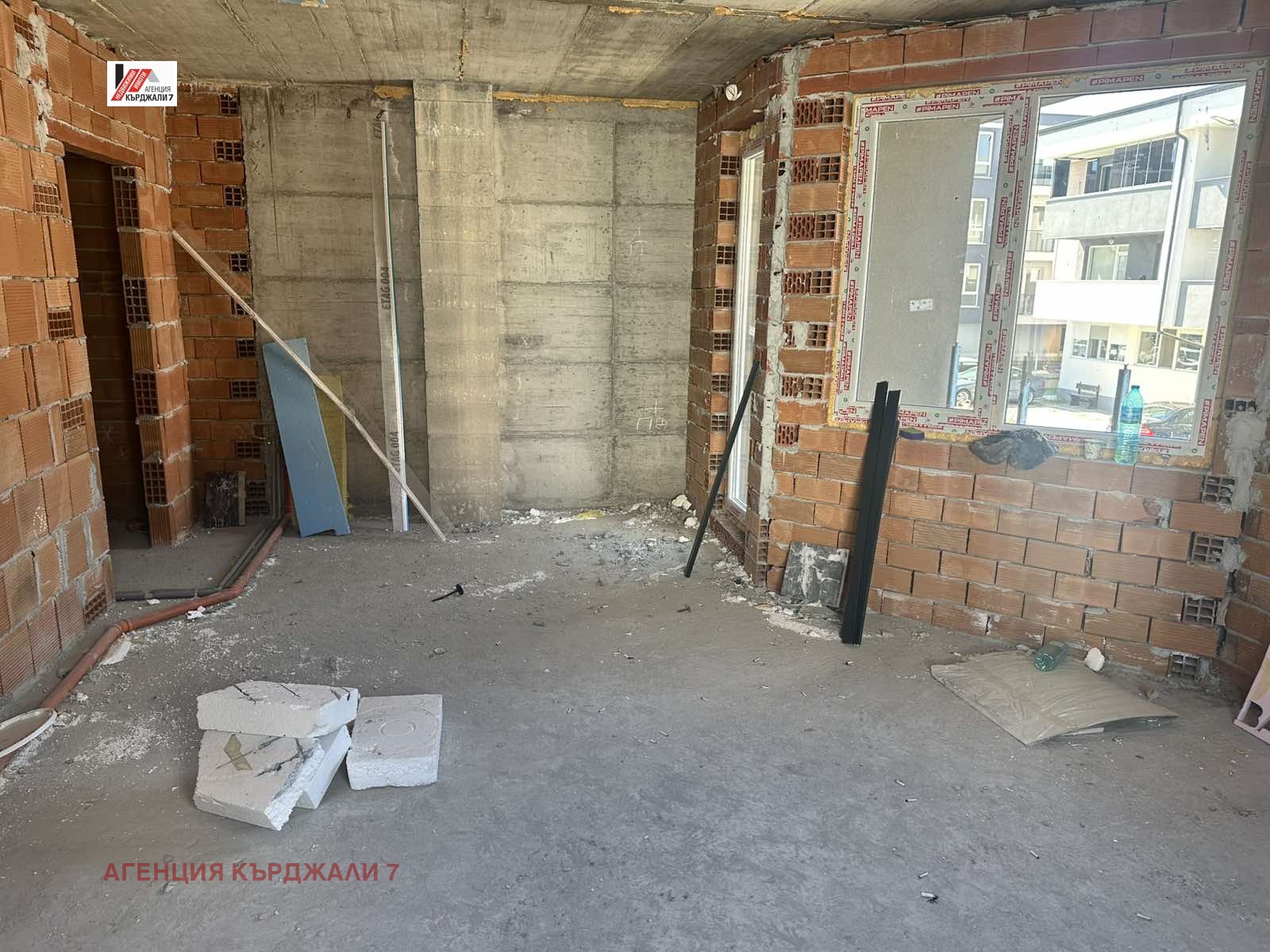 Продава 3-СТАЕН, гр. Кърджали, Възрожденци, снимка 2 - Апартаменти - 56116754