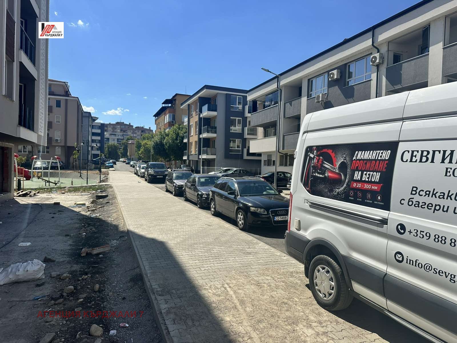 Продава 3-СТАЕН, гр. Кърджали, Възрожденци, снимка 10 - Апартаменти - 56116754