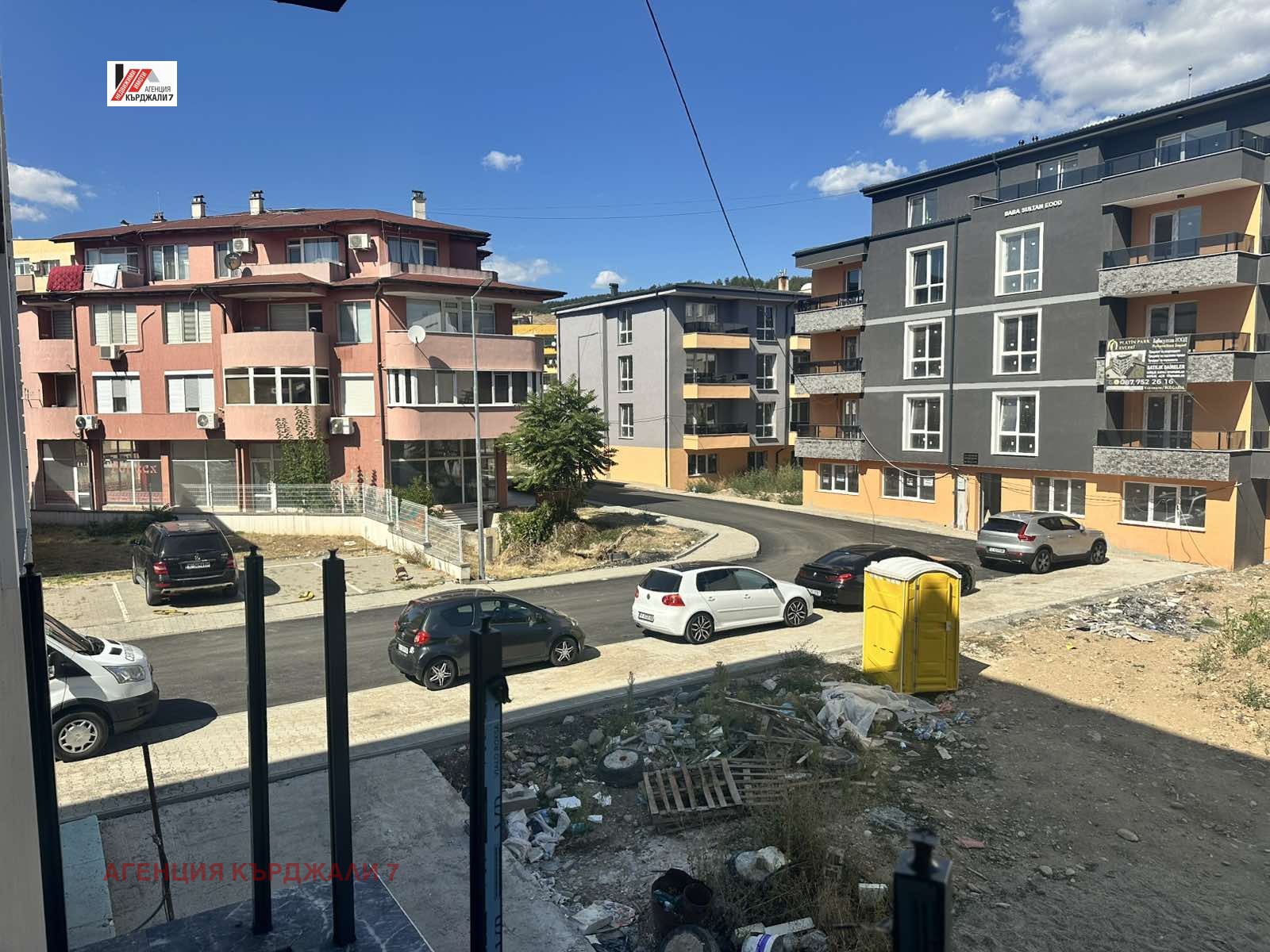 Продава 3-СТАЕН, гр. Кърджали, Възрожденци, снимка 4 - Апартаменти - 56116754