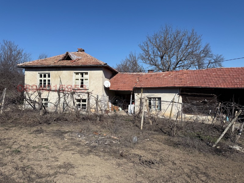 Продава КЪЩА в област Габрово, с. Агатово - 48 кв.м / 11 759.71 € » 23 000 лв.