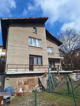 Casa Vladaya, Sofia 2