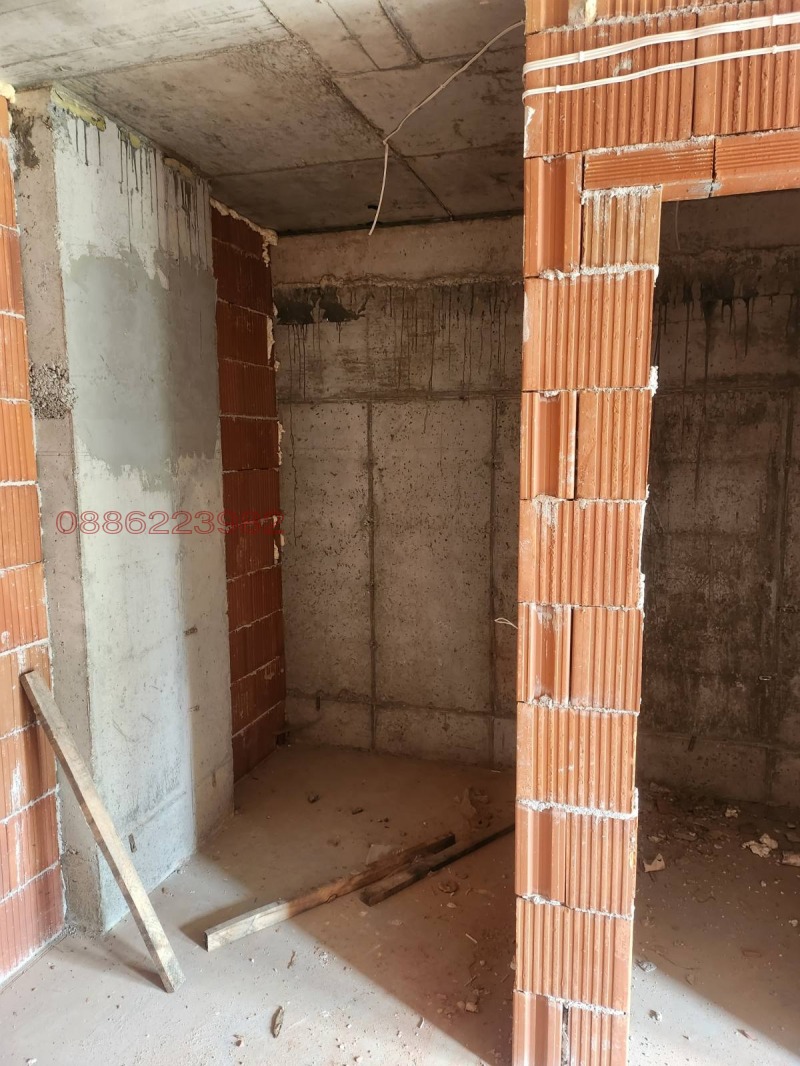 Na prodej  1 ložnice Sofia , Malinova dolina , 69 m2 | 21997617 - obraz [3]