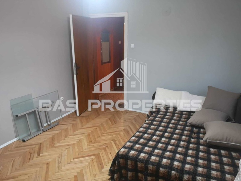 Till salu  2 sovrum Sofia , Reduta , 108 kvm | 55445329 - bild [8]