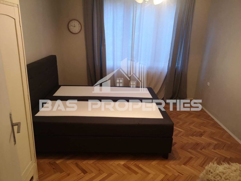 Till salu  2 sovrum Sofia , Reduta , 108 kvm | 55445329 - bild [4]