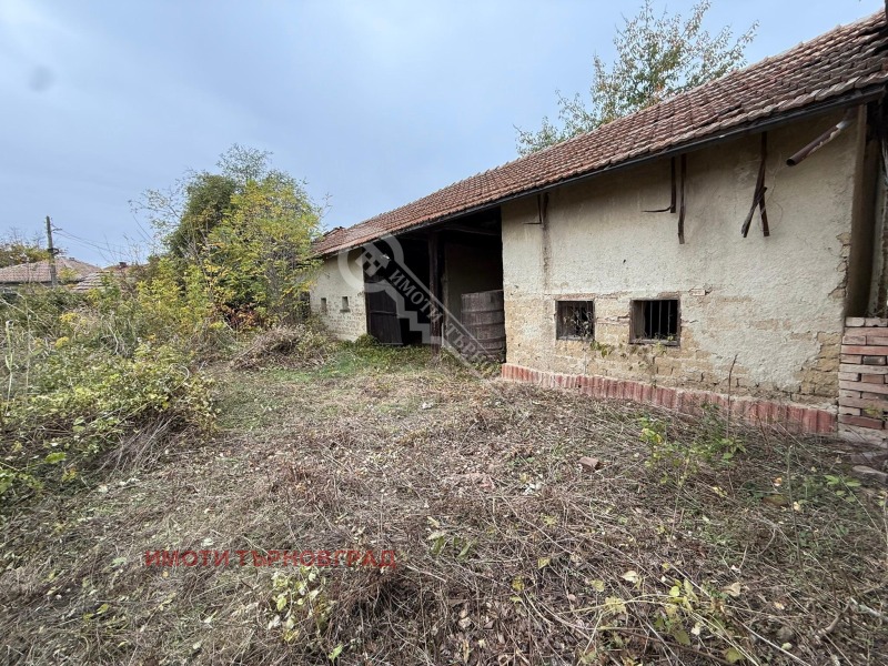 Продава КЪЩА, с. Поликраище, област Велико Търново, снимка 11 - Къщи - 52361476