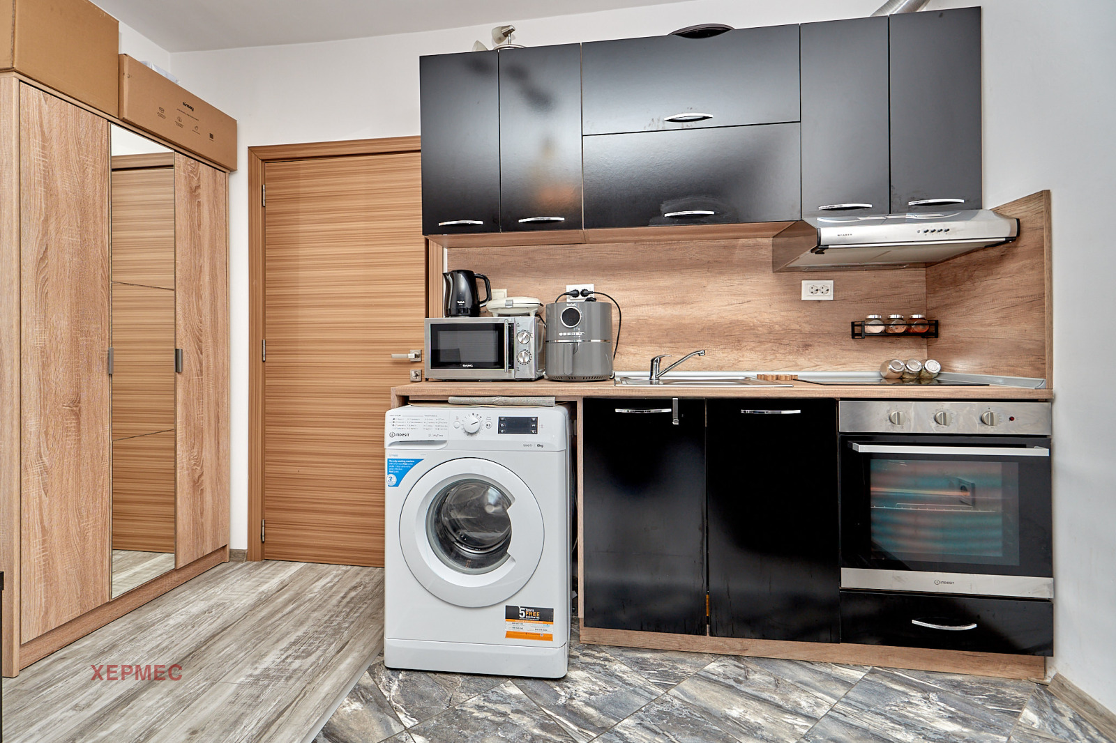 Продава 1-СТАЕН, гр. Бургас, Братя Миладинови, снимка 9 - Апартаменти - 54973162