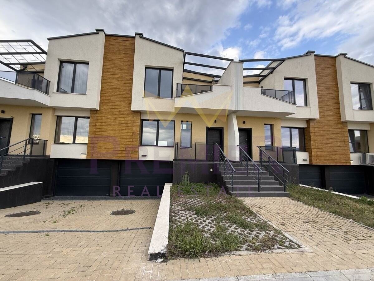 Продава КЪЩА, гр. Пловдив, Христо Смирненски, снимка 3 - Къщи - 56008296