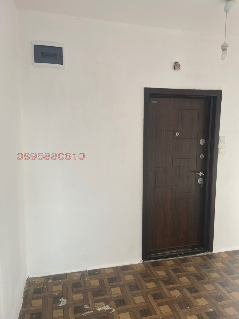 Продава 1-СТАЕН в град Добрич, Балик - 50 кв.м / 43 500 € » 85 078.61 лв.