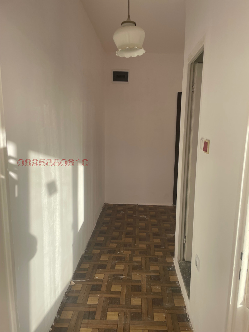 Продава 1-СТАЕН, гр. Добрич, Балик, снимка 6 - Апартаменти - 52782214