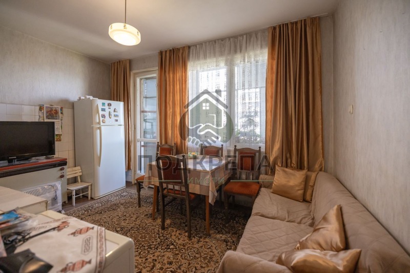 Zu verkaufen  1 Schlafzimmer Plowdiw , Mladeschki Halm , 73 qm | 34315777 - Bild [8]