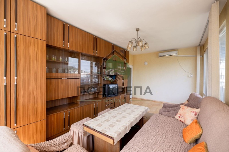 Zu verkaufen  1 Schlafzimmer Plowdiw , Mladeschki Halm , 73 qm | 34315777 - Bild [3]