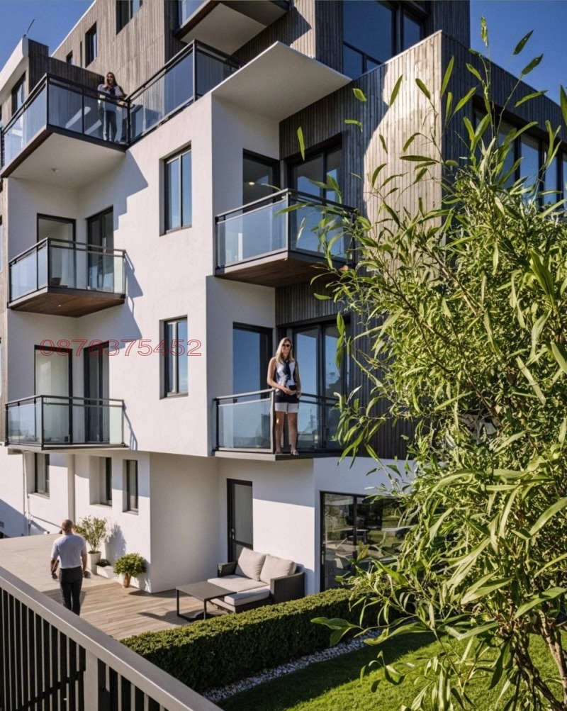 Продава  3-стаен град София , Левски , 135 кв.м | 77056087