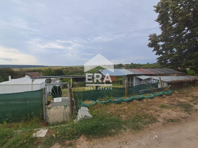 Продава ПАРЦЕЛ, с. Приселци, област Варна
