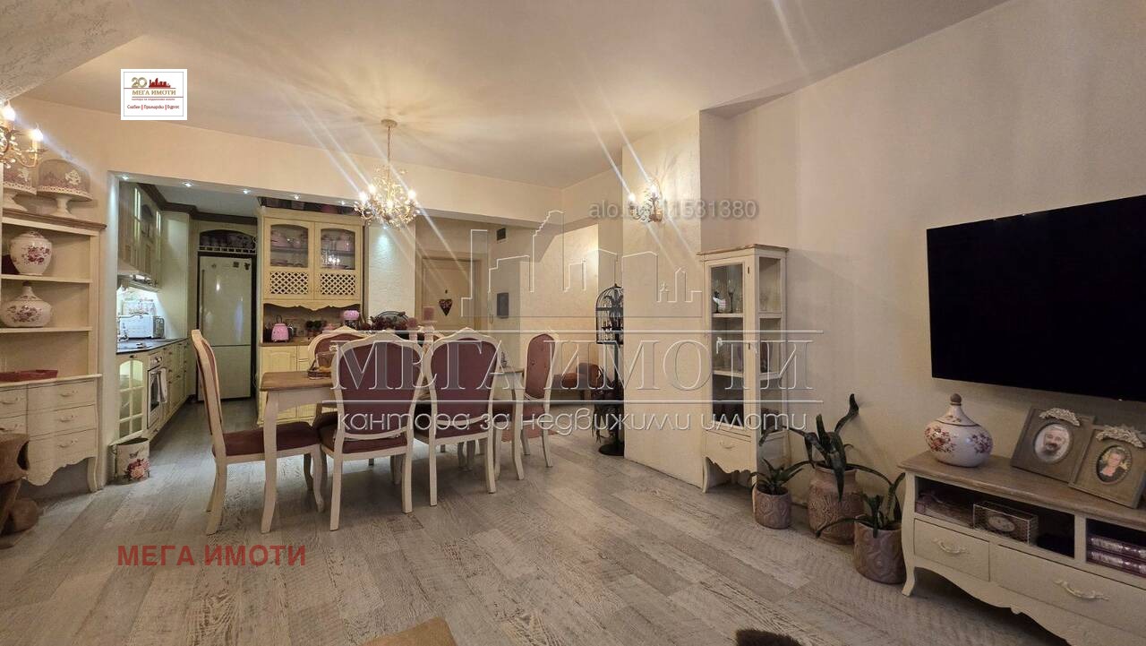Продава 3-СТАЕН, гр. Бургас, Център, снимка 3 - Апартаменти - 56725842