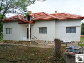 Casa Rusalia, região Veliko Tarnovo 1