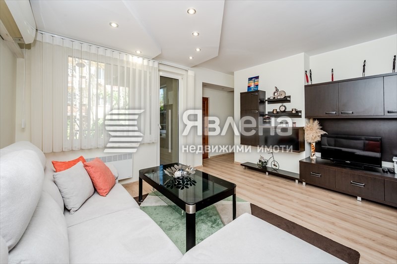 Продава  2-стаен град София , Редута , 85 кв.м | 62783921