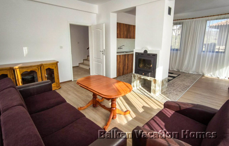 Продава КЪЩА, с. Църква, област Добрич, снимка 4 - Къщи - 53575249