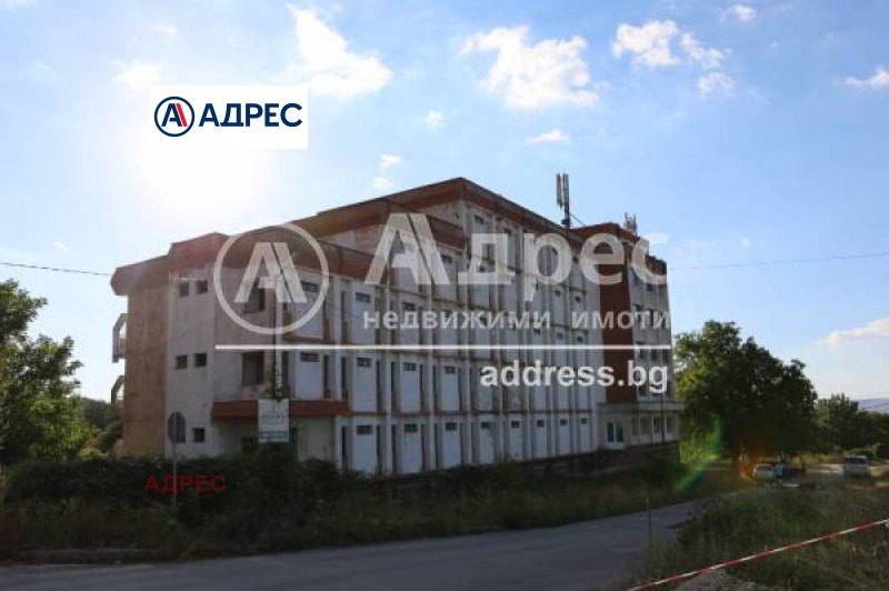 En venta  Hotel región Kyustendil , Sapareva banya , 3200 metros cuadrados | 32971276 - imagen [6]