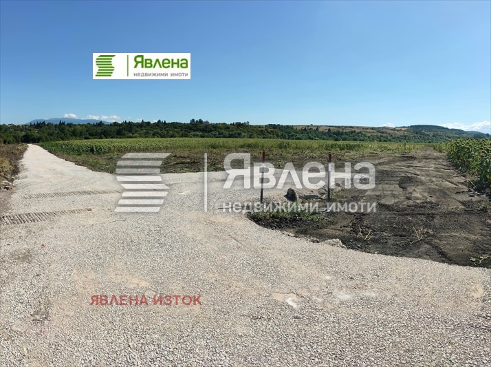 Продава ПАРЦЕЛ, с. Хераково, област София област, снимка 1 - Парцели - 48901427