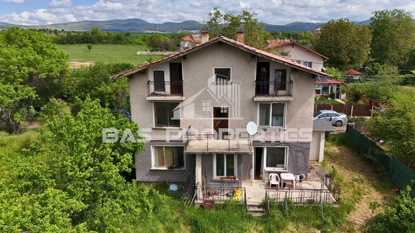 Продава КЪЩА, гр. София, с. Доброславци