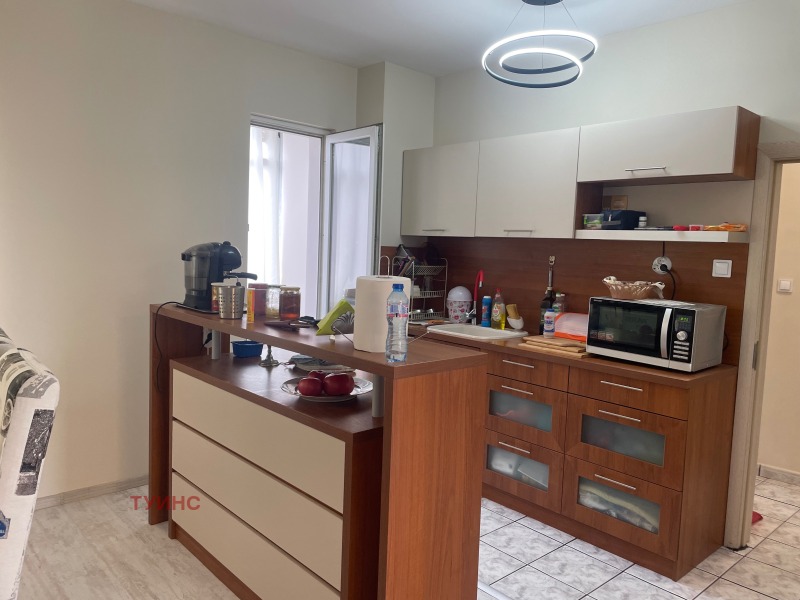 Продава  3-стаен град Пловдив , Тракия , 93 кв.м | 10359629 - изображение [8]