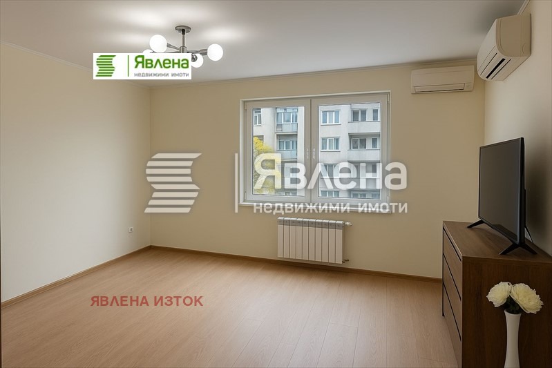 Продава 4-СТАЕН, гр. София, Център, снимка 4 - Апартаменти - 52807384