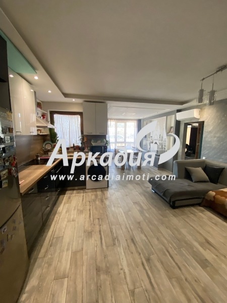 For Sale  3+ bedroom Plovdiv , Vastanicheski , 116 sq.m | 88478649 - image [4]