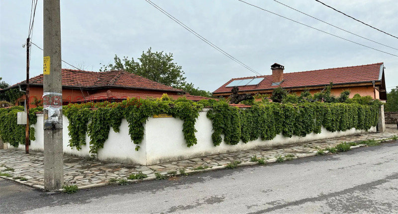 Продава  Къща област Пазарджик , с. Левски , 240 кв.м | 47079252 - изображение [3]