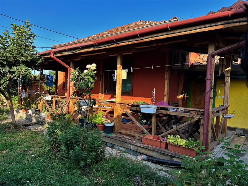Продава  Къща област Пазарджик , с. Левски , 240 кв.м | 47079252 - изображение [5]