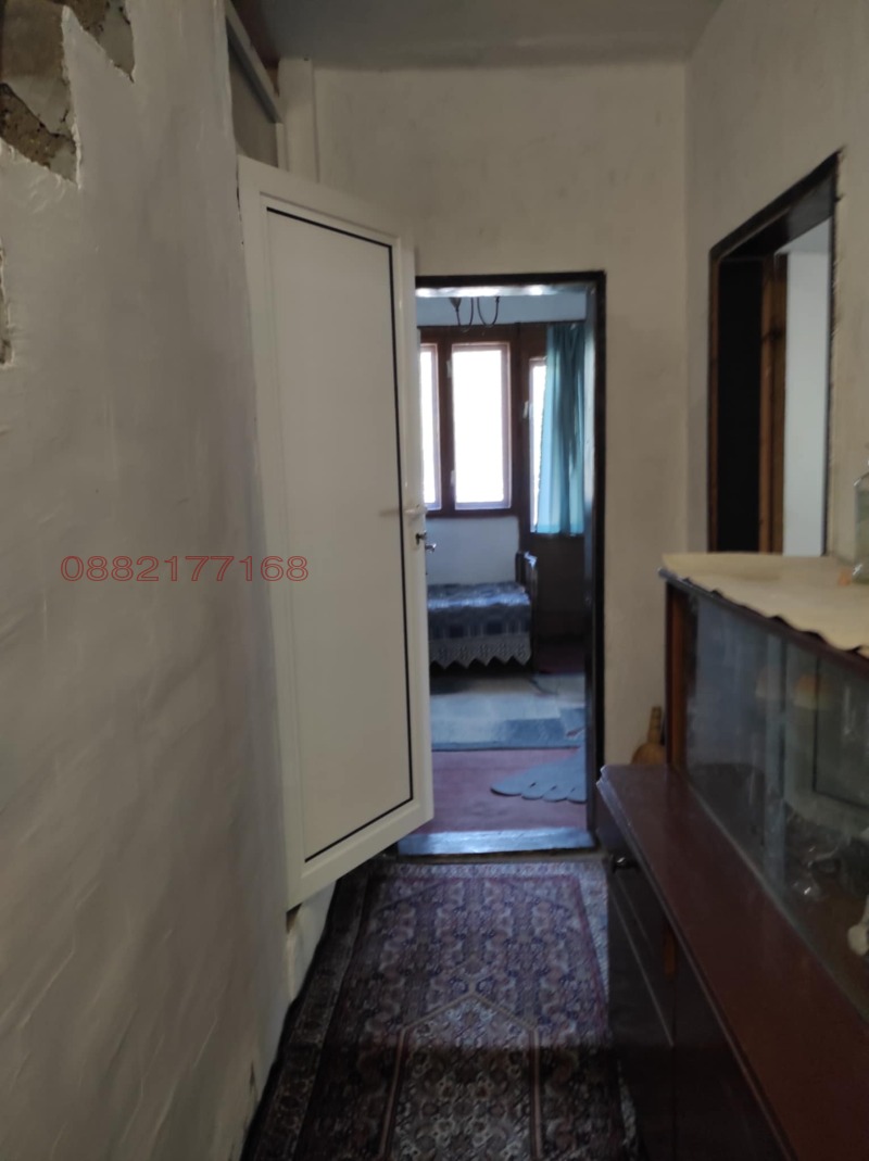 Продава КЪЩА, с. Опан, област Стара Загора, снимка 14 - Къщи - 52780935