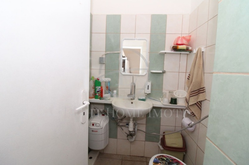Myytävänä  Myymälä Plovdiv , Kamenitsa 1 , 53 neliömetriä | 35648049 - kuva [2]