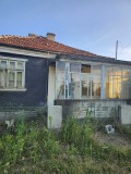 Продава КЪЩА, с. Шкорпиловци, област Варна, снимка 1 - Къщи - 42233009