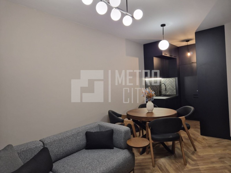 Продава 2-СТАЕН в град София, Малинова долина - 71 кв.м / 219 000 € » 428 326.77 лв., МЕТРО СИТИ РИЪЛ ЕСТЕЙТС