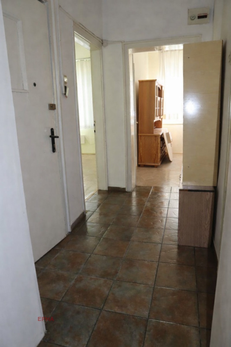 Продава 3-СТАЕН в град Хасково, Център - 74 кв.м / 85 000 € » 166 245.55 лв., ЕРНА