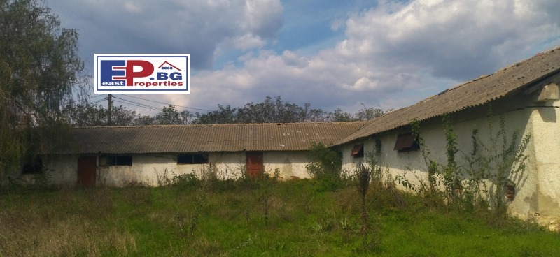 Продава ПРОМ. ПОМЕЩЕНИЕ в област Добрич, с. Безводица - 740 кв.м / 65 000 € » 127 128.95 лв., ИЗТОЧНИ ИМОТИ БГ