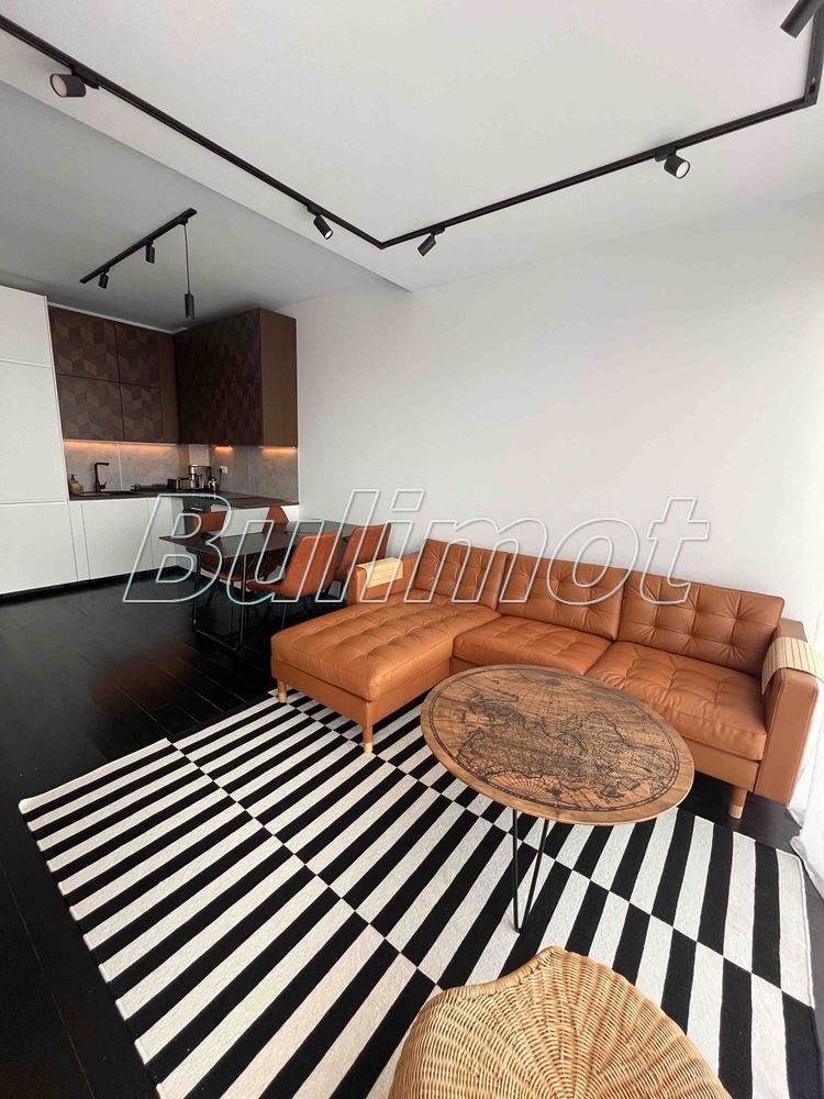 Продава  2-стаен град Варна , к.к. Св.Св. Константин и Елена , 60 кв.м | 69906885 - изображение [2]