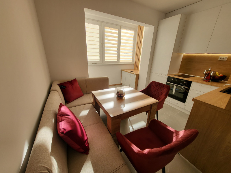 Продава  2-стаен град Стара Загора , Три чучура - център , 55 кв.м | 89097839 - изображение [13]