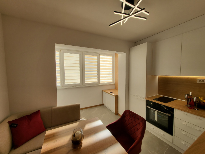 Продава  2-стаен град Стара Загора , Три чучура - център , 55 кв.м | 89097839 - изображение [10]